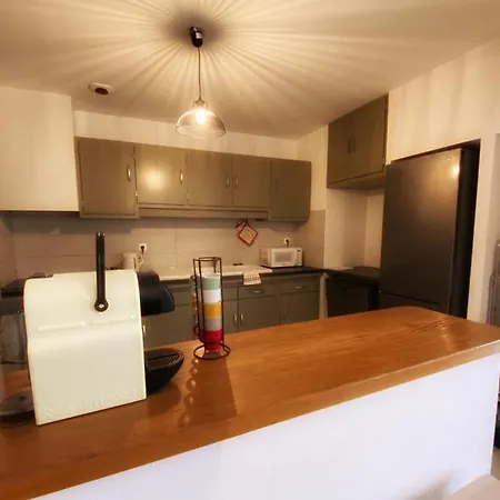 Le Perchoir-poitiers-laconciergerie Apartman *