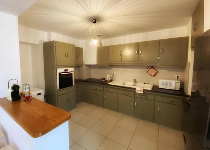 Le Perchoir-poitiers-laconciergerie شقة